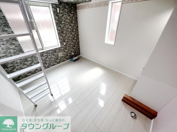 ユナイト鶴見ルーカスの杜の物件内観写真